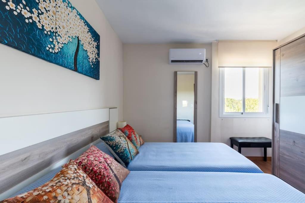 Miraflores Luxury Suites Seville Exterior photo