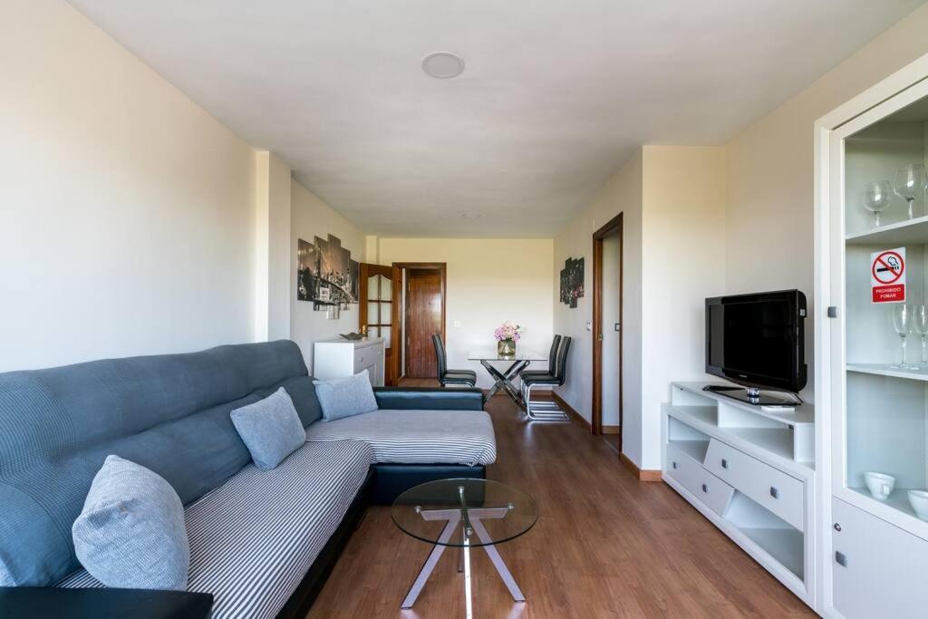 Miraflores Luxury Suites Seville Exterior photo