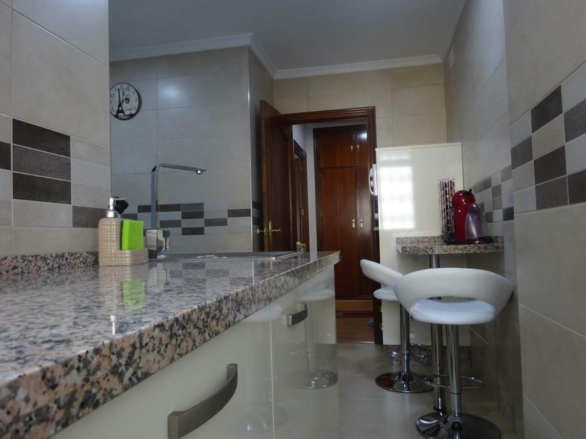 Miraflores Luxury Suites Seville Exterior photo